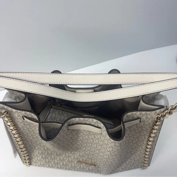 Michael Kors Mina Large & Wallet Light Cream Multi - Picture 14 of 14